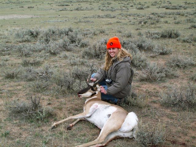 Wifes 2002 Wyoming Pronghorn
Final angle
