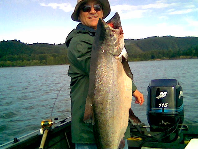 54lbs. Salmon caught on the Columbia River
Keywords: Bobs Fish