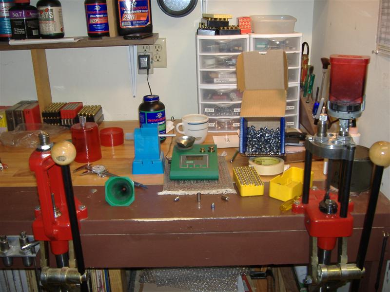 reloading bench 002 (medium).jpg